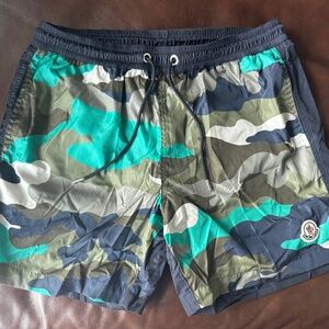 New men's Moncler Navy Blue & Camo Swim Trunks. Size Large.